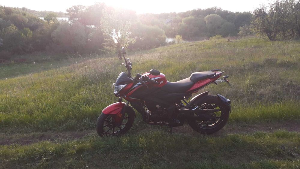 Продам мотоцикл  Forte 300