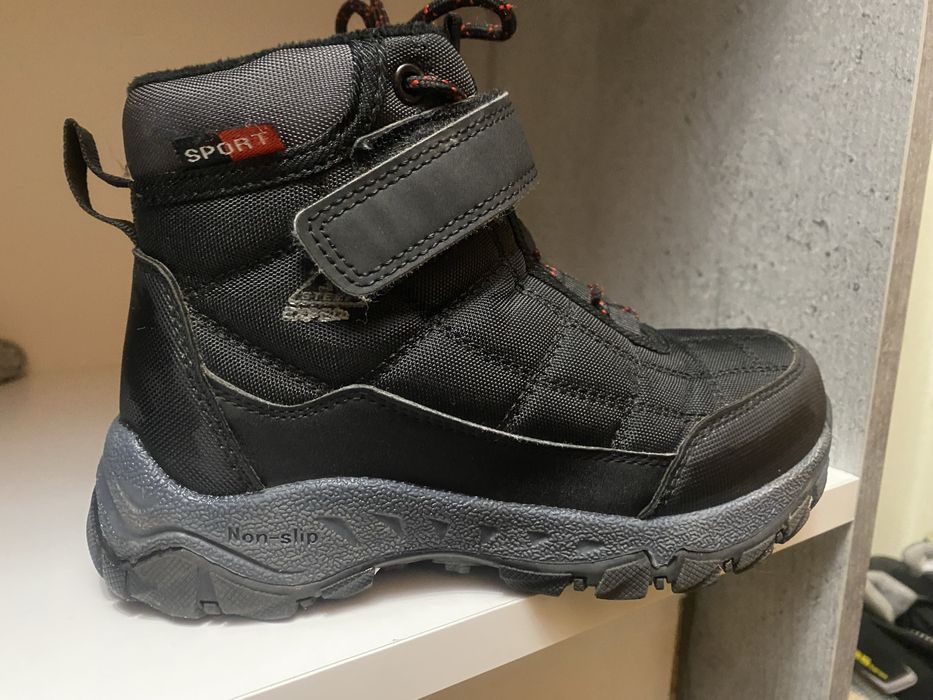 Дитячі ботінки черевики