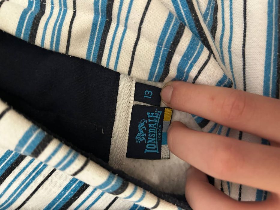 Кофта, Lonsdale.