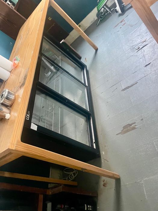 Arca frigorifica com vitrine de 3 portas