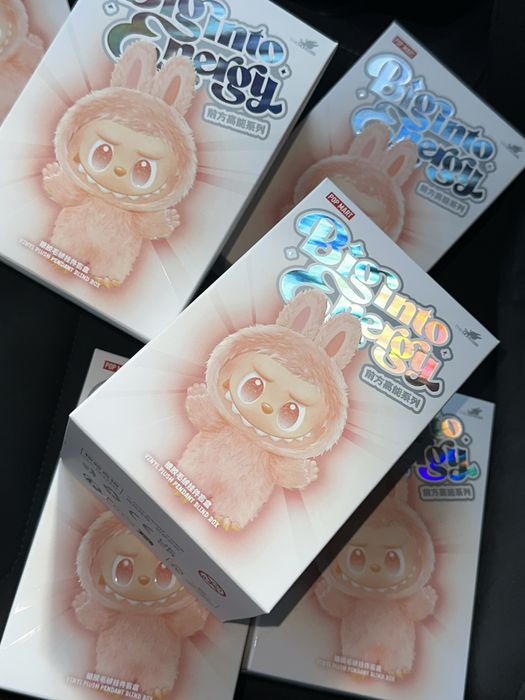 LABUBU - оригінал, серія Big into energy