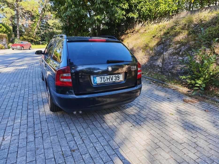 Skoda Octavia 2.0 TDI caixa automática