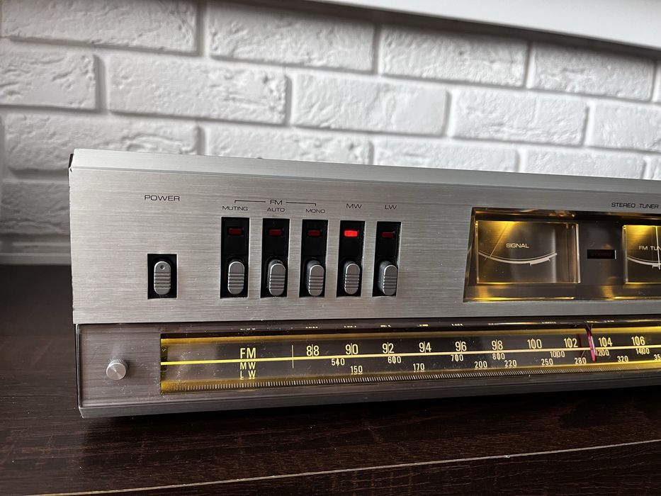 Tuner BENYTONE MTU - 3100.