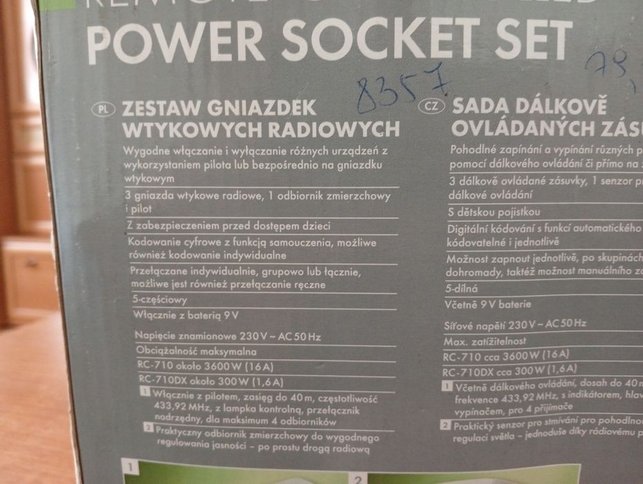 Zestaw gniazdek wtykowych radiowych