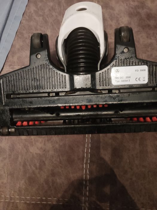 Аккумуляторный пылесос Bosch 18v. По запчастям.