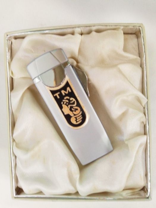 =Зажигалка  газовая с чехлом, турборежимом, новая