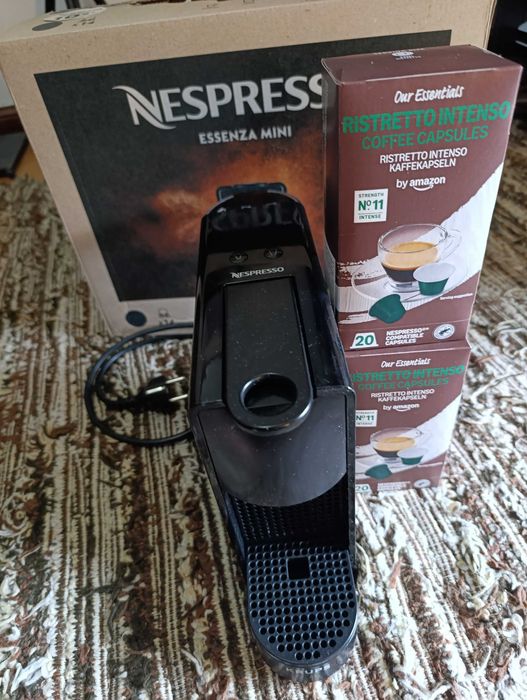 Máquina de Café Krups Nespresso Essenza Mini
