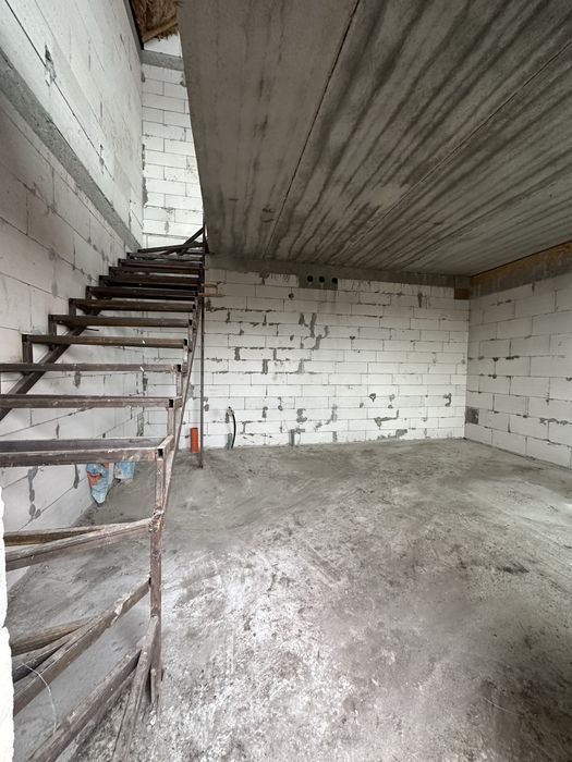 Таунхаус 58 м² + дворик 25 м² | Без комісії | Військбуд