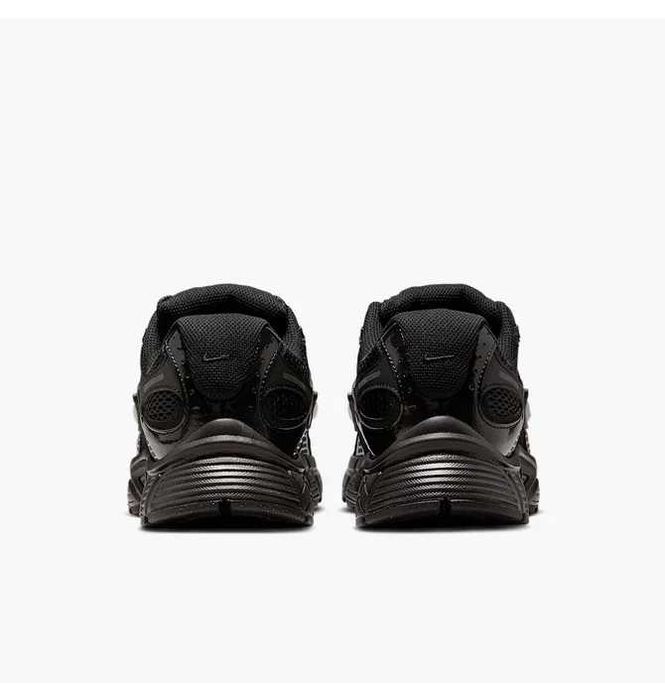 Оригінал! Кросівки Nike W V5 RNR HQ7901-001