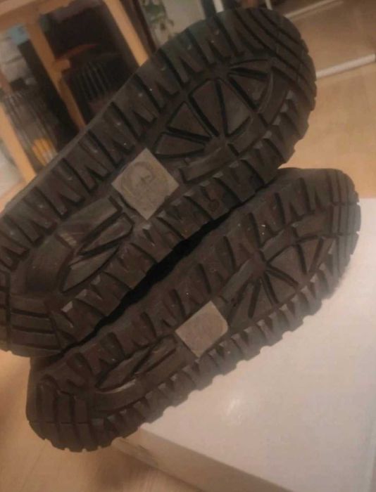 Czarne śniegowce 38