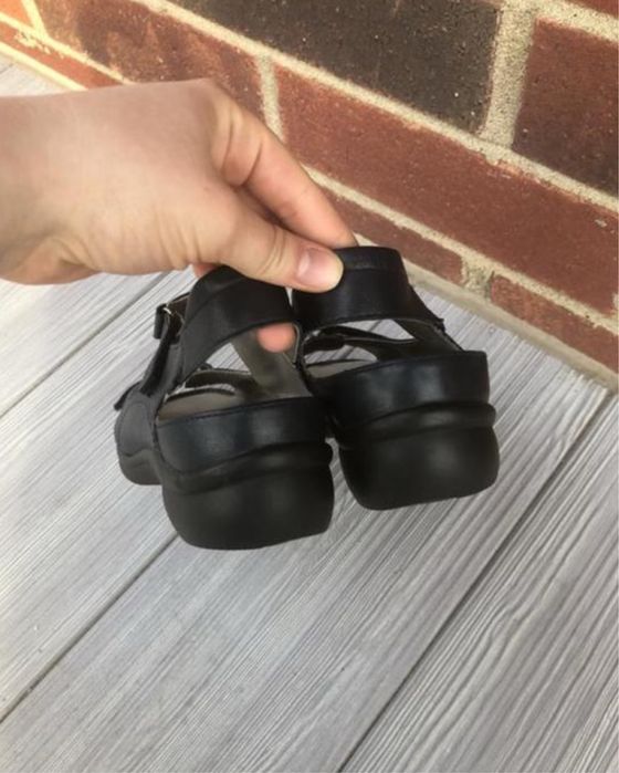 Ara luftpolster босоніжки сандалі шльопанці