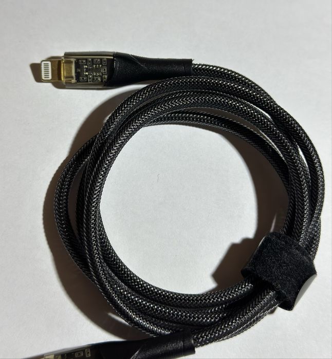 Кабель USB - Lightning Essager