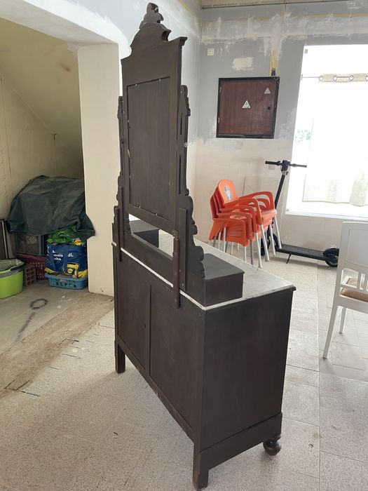 Oportunidade Cómoda com espelho gravado