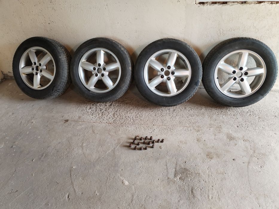 Оригінальні диски Hyundai r17 5*114,3 Santa FeTucson Kia Mazda з резин