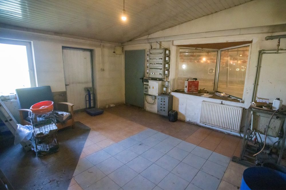 Budynek Kurnik 1600m2