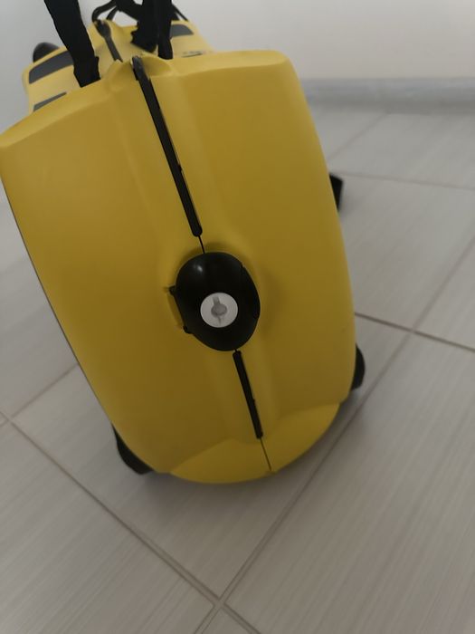 Дитячий чемодан Trunki