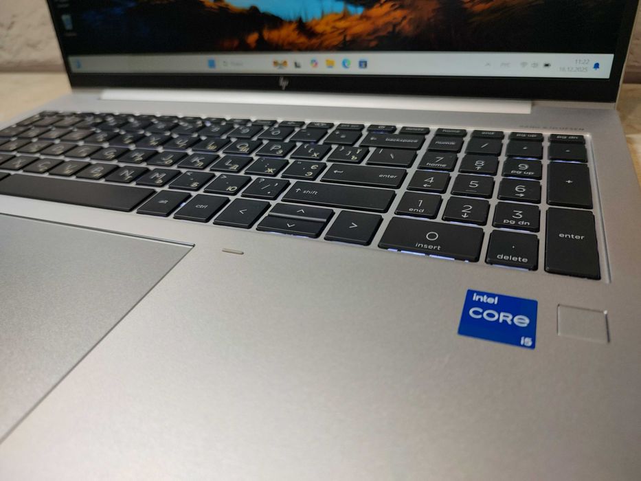 HP EliteBook 860 G10 IPS 16 Intel® Core™ i5-1335U 16GB DDR5 256GB SSD