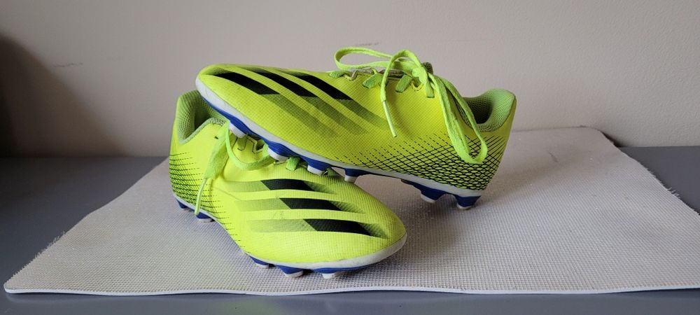 Buty korki Adidas rozmiar 34