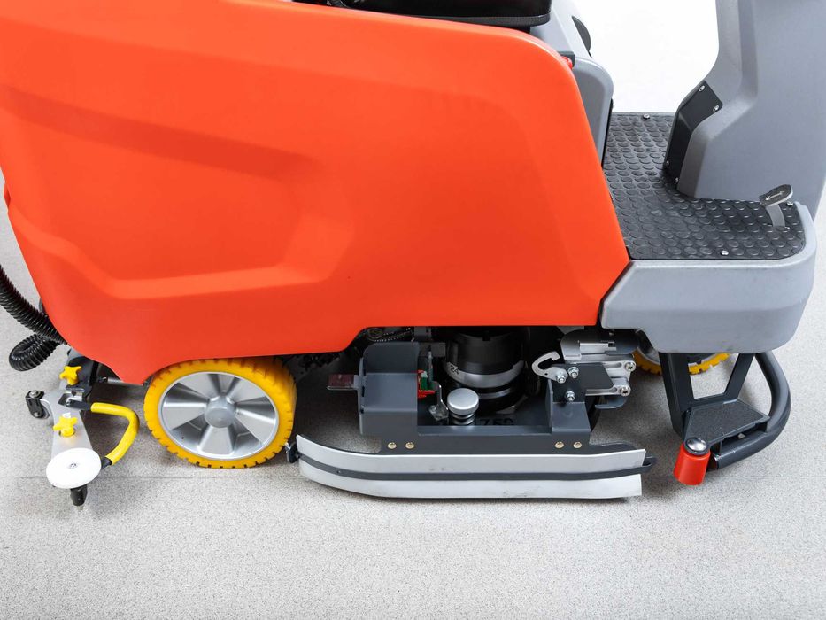 Szorowarka Hako Scrubmaster B120 R  NOWE BATERIE 2018r 647h 34000netto