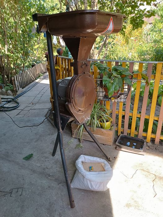 Крупорушка ,измельчитель , ДКУ ,