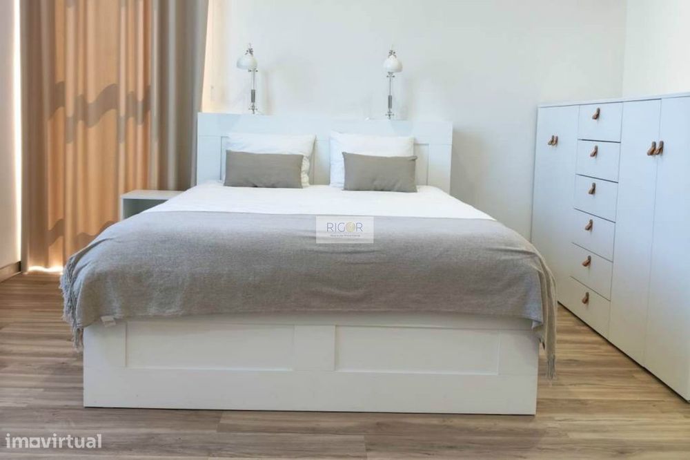 Furnished and Equipped Studio Apartment Located 900 Meters from Matosinhos Beach