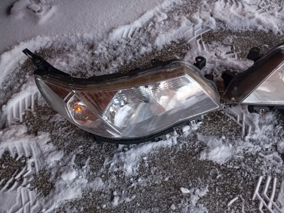 Lampa reflektor przód przedni Subaru Forester 3 III Europa prawa lewa