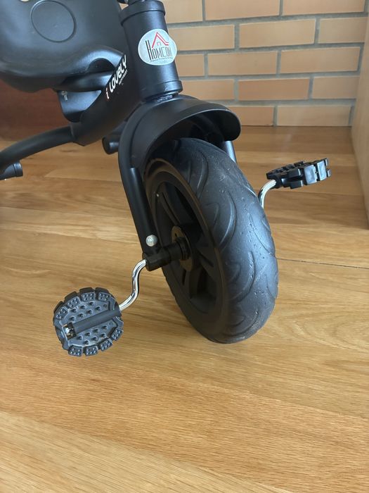 Triciclo se crianca em aço