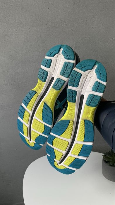 Asics Gel Nimbus 18 кросівки 32см устілка