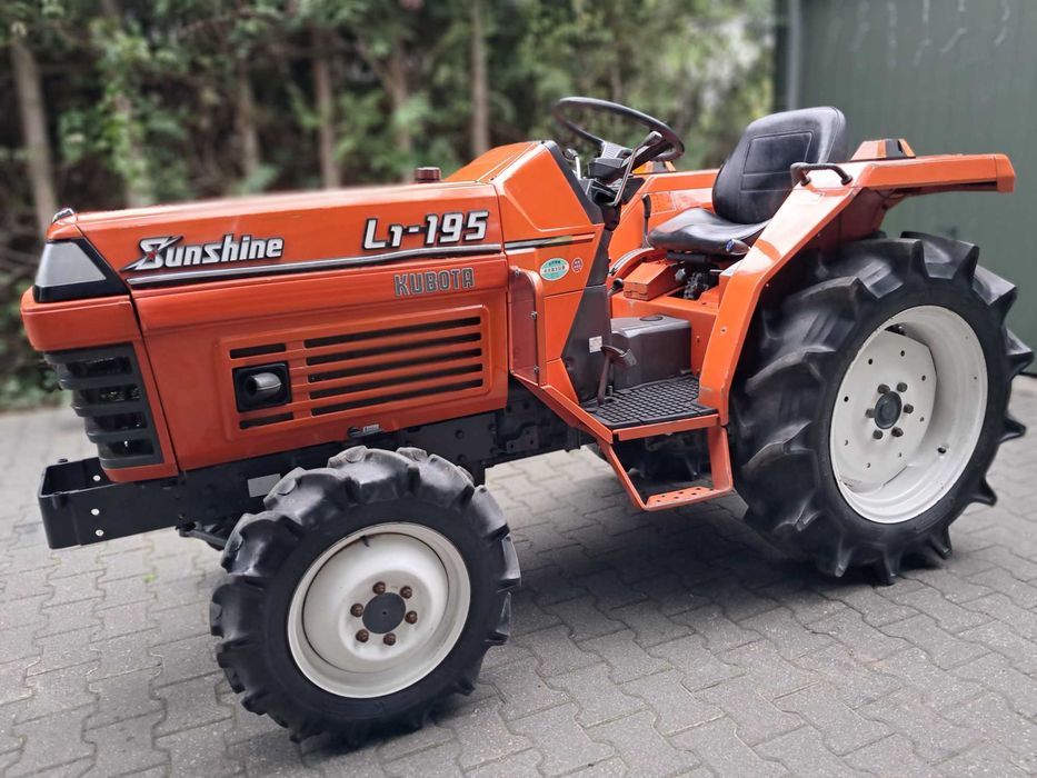 Traktorek KUBOTA Sunshine Z1-195 oraz 205. WSPOMAGANIE, REWERS, ZADBANY