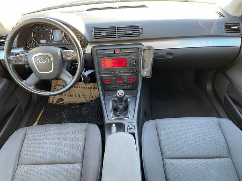 Бампер  Audi A4 B8  розборка шрот Ауді А4 б8 шрот