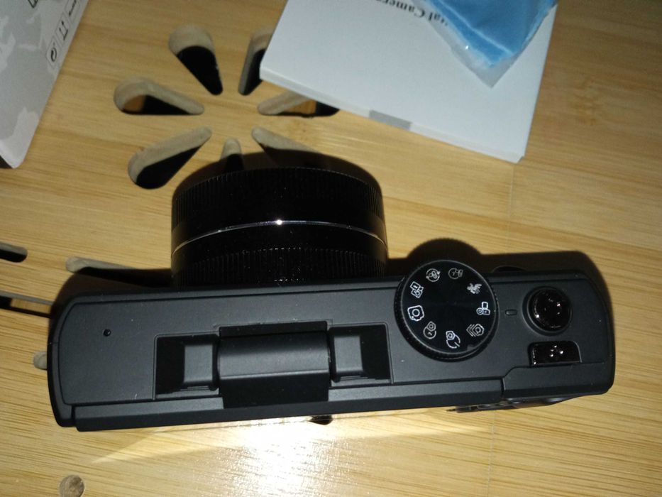 Ourlife AC600 Kompaktowy aparat fotograficzny cyfrowy 4K 18X