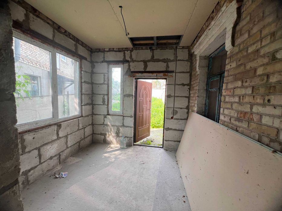 Пів будинку по ціні квартири в Бучі 128м2