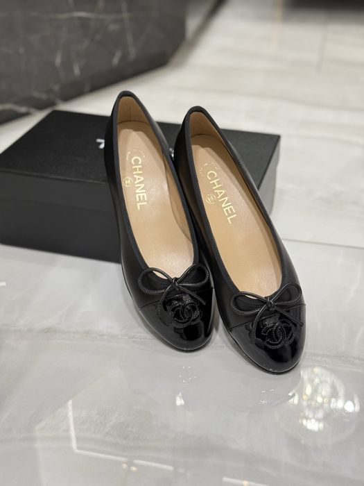 Baleriny Chanel black leather