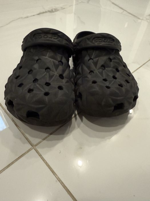 Взуття         Crocs  розмір 34