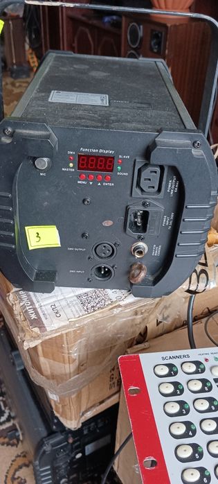 AMERICAN DJ световой прибор.