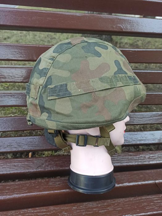 Hełm kompozytowy wz.2005 z pokrowcem MASKPOL r.2011