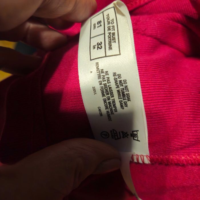 Кофта на гудзиках  рожева фуксія, якісна