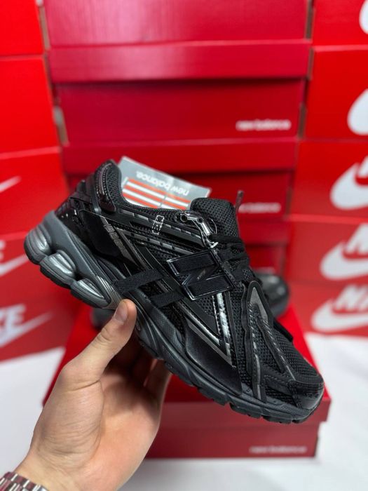 Чоловічі кросівки New Balance 1906A Black Silver