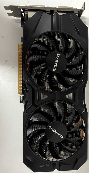 Placa de video GTX 960 4 GB Gigabyte