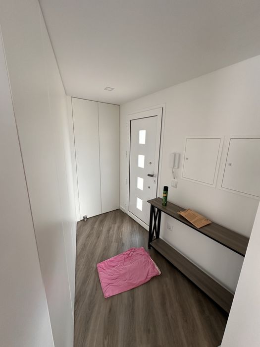 Apartameto T2 novo, mobilado e  churrasqueira