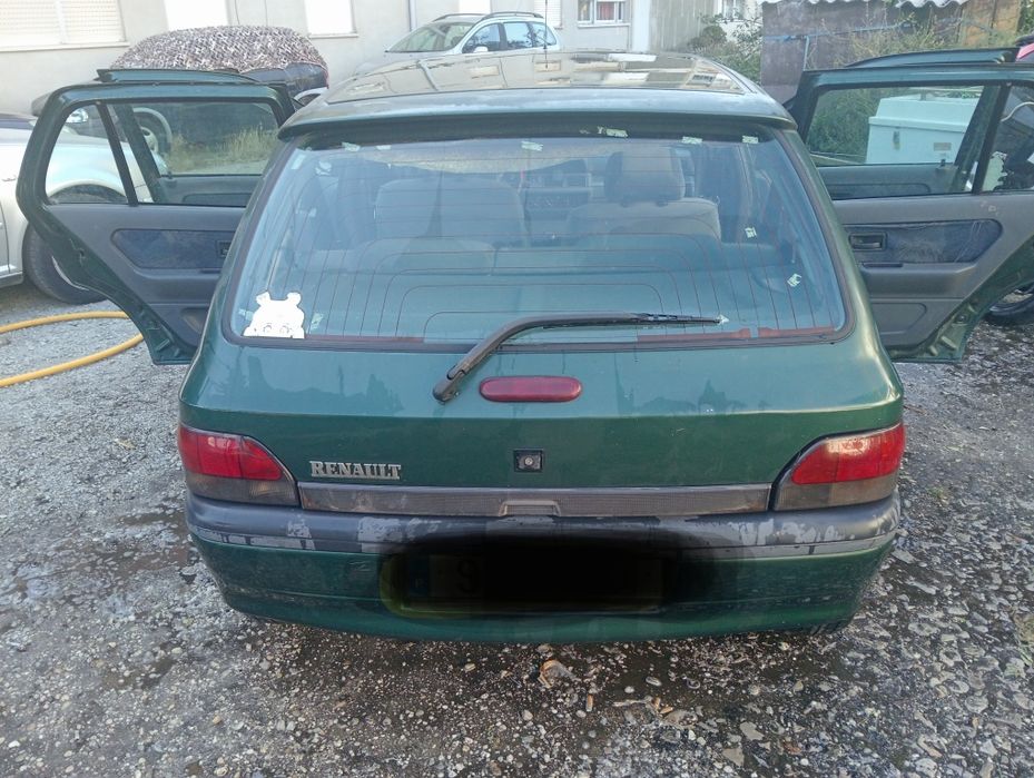 Renault Clio 1000