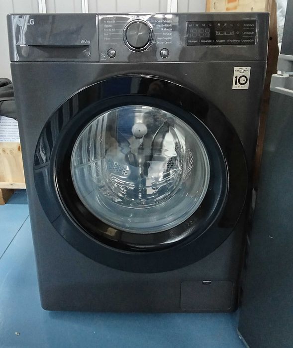 Maquina de Lavar e Secar Roupa 6/9 kg