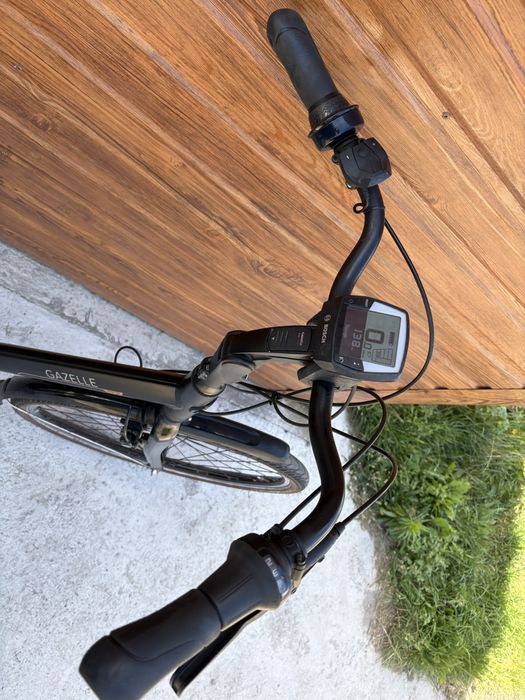 Rower Elektryczny Gazelle Orange C8 Comfort Bosch 400Wh kluczyki ładowarka