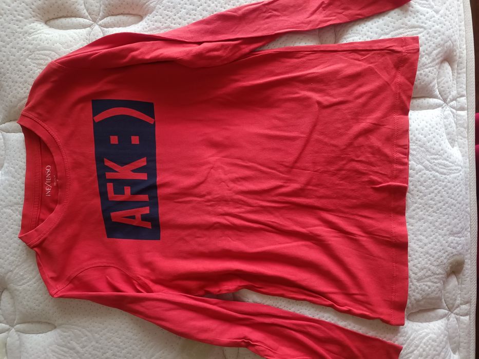 T-shirts 8 anos com ofertas todas 3€