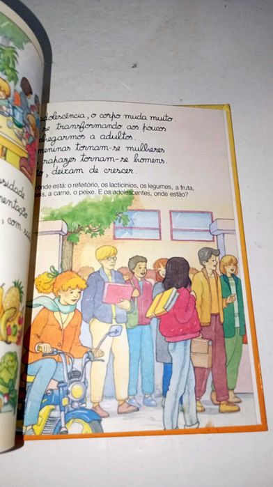 Como é que eu cresço? Pequena enciclopédia dos 4 aos 7 anos