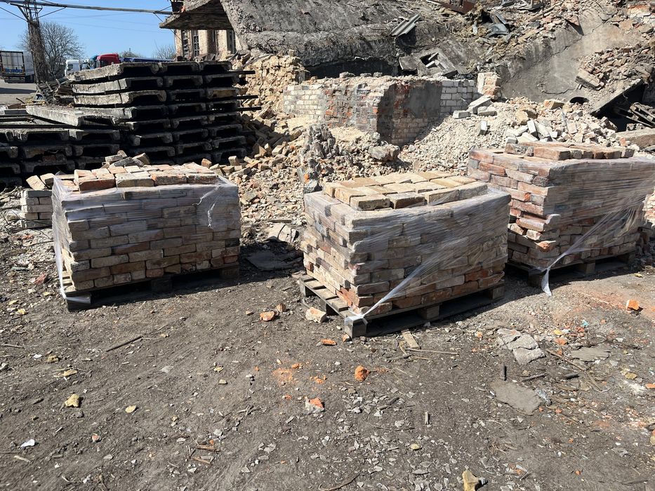 Цегла червона  старовинна кирпич красный вогнетривка цегла