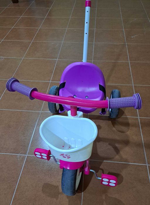 Triciclo Chicco para Menina