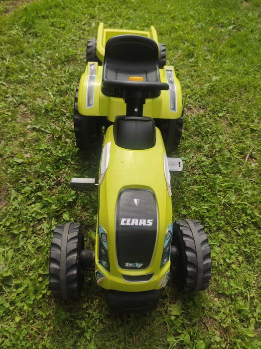 Smoby traktor na pedały z przyczepką