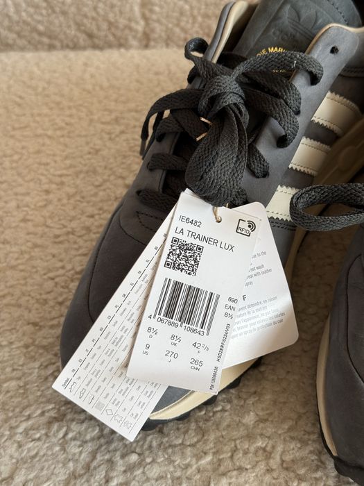 Кросівки кроссовки Adidas La Trainer LUX 42,5p