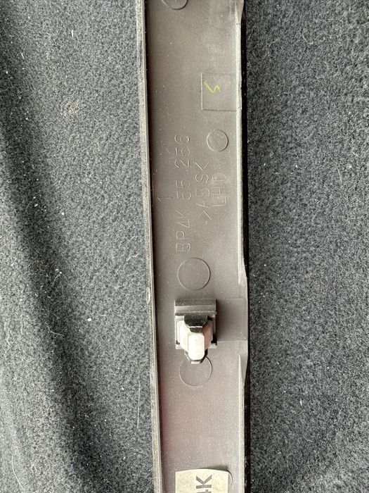 Накладка декоративна панелі сабля торпеди Мазда 3 БК BP4K-55256